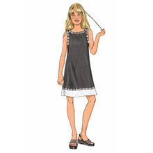 Load image into Gallery viewer, Sewing Pattern: Butterick 3860