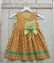 Load image into Gallery viewer, Sewing Pattern: Simplicity 8522