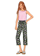 Load image into Gallery viewer, Sewing Pattern: Butterick 3860