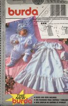 Load image into Gallery viewer, Vintage Sewing Pattern: Burda 3551