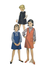Load image into Gallery viewer, 1960's Vintage Sewing Pattern: Butterick 3235
