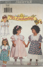 Load image into Gallery viewer, Vintage Sewing Pattern: Butterick 3272