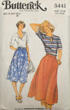 Load image into Gallery viewer, 1970's Vintage Sewing Pattern: Butterick 5441
