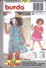 Load image into Gallery viewer, Vintage Sewing Pattern: Burda 3282