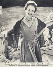 Load image into Gallery viewer, 1950's Vintage Kitting Booklet: Woman's Weekly No. 2