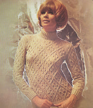 Load image into Gallery viewer, Golden Hands Magazine Part 70 Vol.5