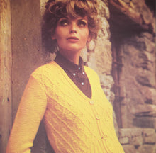 Load image into Gallery viewer, Golden Hands Magazine Part 70 Vol.5