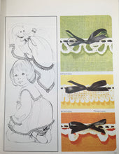 Load image into Gallery viewer, Golden Hands Magazine Part 18