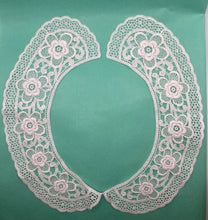 Load image into Gallery viewer, Assorted Vintage Style Lace & Cotton Collars
