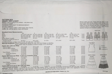 Load image into Gallery viewer, Vintage Sewing Pattern: Kwik Sew 2676