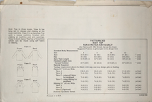 Load image into Gallery viewer, Vintage Sewing Pattern: Kwik Sew 303