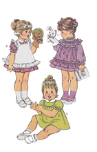 Load image into Gallery viewer, Vintage Sewing Pattern: Kwik Sew 382