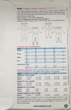 Load image into Gallery viewer, Sewing Pattern: Kwik Sew 3922