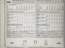 Load image into Gallery viewer, McCalls Sewing Pattern 3095