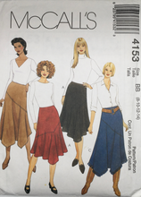 Load image into Gallery viewer, McCalls Sewing Pattern 4153