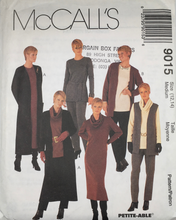 Load image into Gallery viewer, Vintage Sewing Pattern: McCalls 9015
