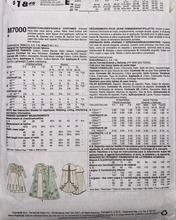 Load image into Gallery viewer, 2014 Sewing Pattern: McCalls M7000