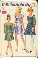 Load image into Gallery viewer, Vintage Sewing Pattern: Simplicity 8089