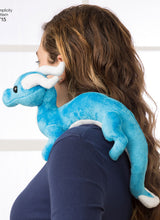 Load image into Gallery viewer, Simplicity Sewing Pattern 8715