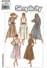 Load image into Gallery viewer, Vintage Sewing Pattern: Simplicity 8058