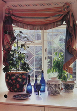 Load image into Gallery viewer, Vintage Uncut Sewing Pattern: Sewing with Confidence 2