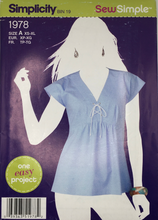 Load image into Gallery viewer, 2011 Sewing Pattern: Simplicity 1978