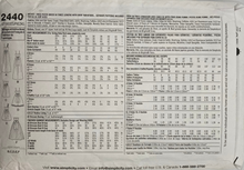 Load image into Gallery viewer, Sewing Pattern: Simplicity 2440