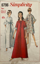 Load image into Gallery viewer, Sewing Pattern: Simplicity 6796