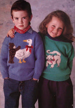 Load image into Gallery viewer, Patons Knitting Booklet No.964