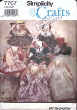 Load image into Gallery viewer, Vintage Sewing Pattern: Simplicity 7707