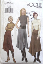 Load image into Gallery viewer, Sewing Pattern: Vogue 7607