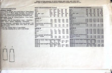 Load image into Gallery viewer, Vintage Sewing Pattern: Vogue 8321