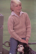 Load image into Gallery viewer, Patons Knitting Booklet No.630