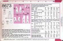 Load image into Gallery viewer, Vintage Sewing Pattern: Simplicity 8673