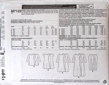 Load image into Gallery viewer, Sewing Pattern: McCalls M7122