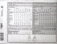 Load image into Gallery viewer, Sewing Pattern: McCalls 3113
