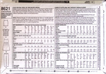 Load image into Gallery viewer, Sewing Pattern: Simplicity 8621