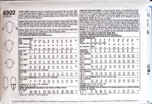 Load image into Gallery viewer, Vintage Sewing Pattern: Simplicity 8302