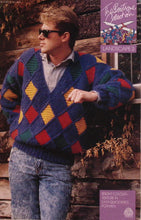 Load image into Gallery viewer, The Boutique Collection Knitting Foldout Landscape 3