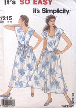 Load image into Gallery viewer, Vintage Sewing Pattern: Simplicity 7215