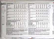 Load image into Gallery viewer, Vintage Sewing Pattern: Style 2652
