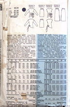 Load image into Gallery viewer, Vintage Sewing Pattern: Vogue 8962