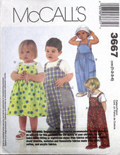 Load image into Gallery viewer, Sewing Pattern: McCalls 3667
