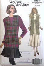 Load image into Gallery viewer, Vintage Sewing Pattern: Vogue 8484