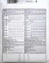 Load image into Gallery viewer, Sewing Pattern: McCalls 2954