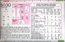 Load image into Gallery viewer, Vintage Sewing Pattern: Simplicity 5030