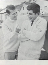 Load image into Gallery viewer, Vintage Patons Knitting Book No. 711