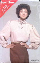 Load image into Gallery viewer, Vintage Sewing Pattern: See & Sew 5355