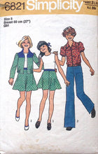 Load image into Gallery viewer, Vintage Sewing Pattern: Simplicity 6821