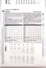 Load image into Gallery viewer, Sewing Pattern: Vogue V8685